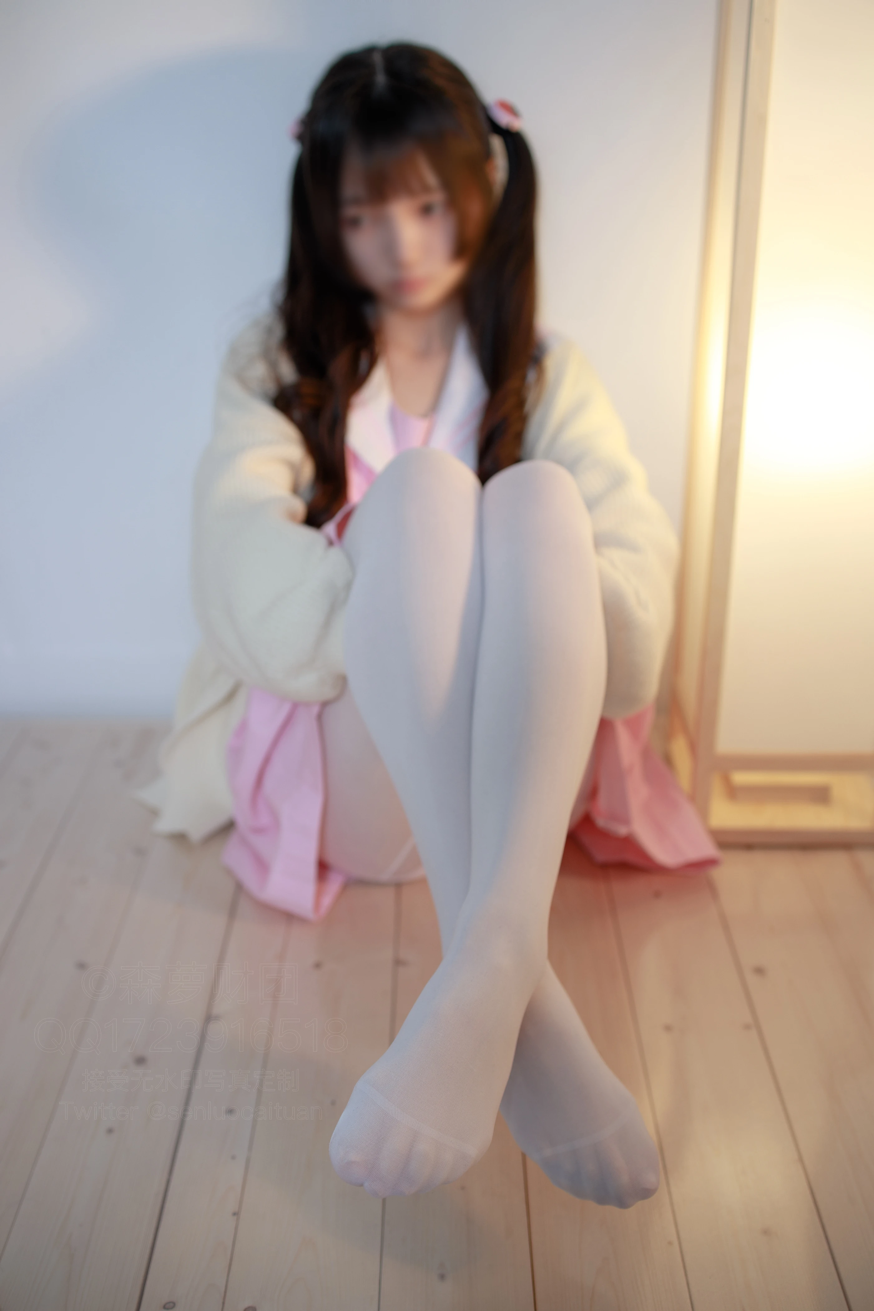 森萝财团 [X-059] 萝莉白丝80D [97P 1V]插图7